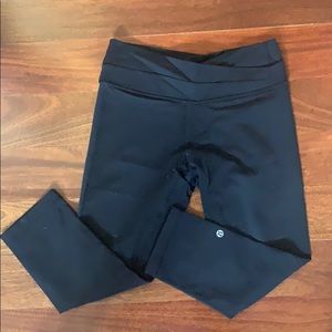 Cropped lulu lemon leggings